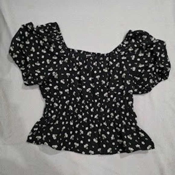 Madewell Tops - Madewell Floral Puff Sleeve Smocked Peplum Top Black White Daisy Square Neck L